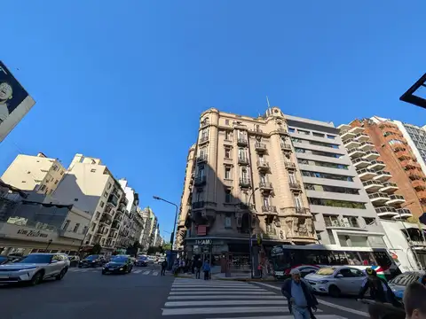 Avenida Corrientes 1800