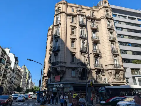 Oficina en Alquiler en Tribunales, $ 1.830.000