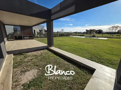 Casa en Venta en El Cantón, USD 350.000