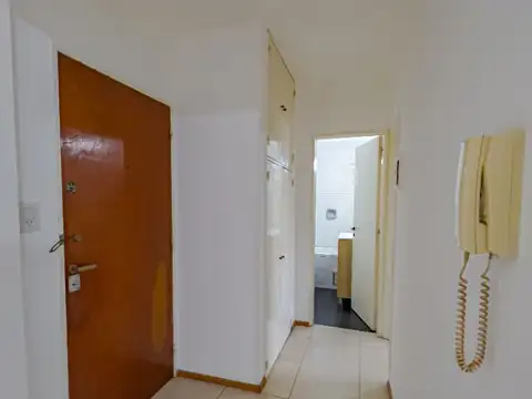 Departamento en Alquiler en Alberdi, $ 450.000
