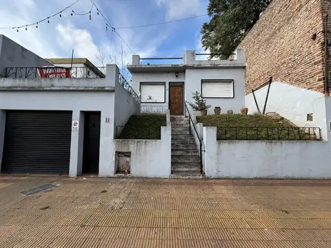 CASA EN VENTA CAMPANA
