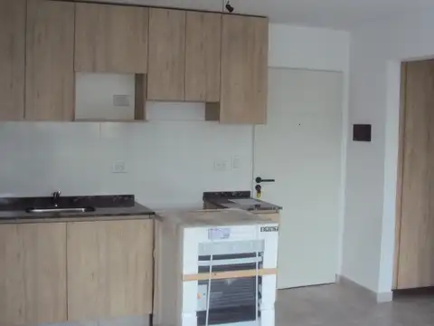 Departamento en Alquiler en Moron Sur, $ 500.000