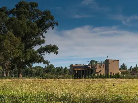 Adg. Lote en venta en El Espinillo Golf