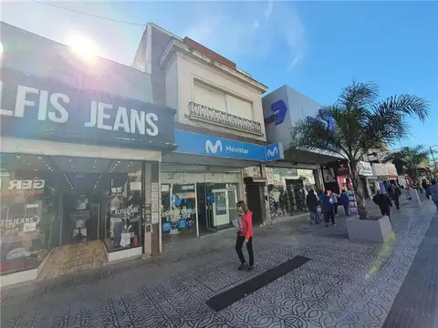 Oficina en Alquiler en Lanus Este, USD 1.600