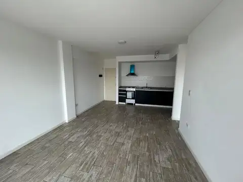 Departamento en Alquiler en Avellaneda, $ 750.000