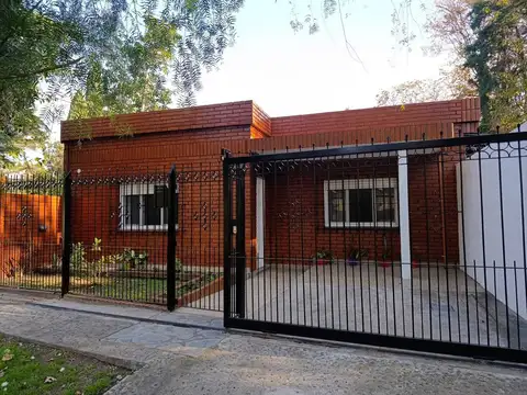 Casa Chalet  en Alquiler en Don Torcuato, Tigre, G.B.A. Zona Norte