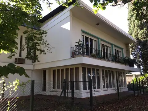 CASA EN VENTA DE ZARATE