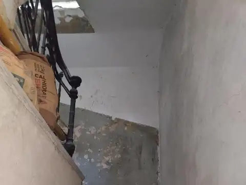 Depto Tipo Casa en Alquiler de 3 ambientes