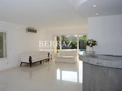 Casa venta 5 ambientes en Ayres De Pilar lote de 1000 m2