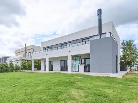 Casa en Venta en El Naudir, Countries y Barrios Cerrados en Escobar