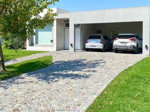 Casa en Venta 6 años