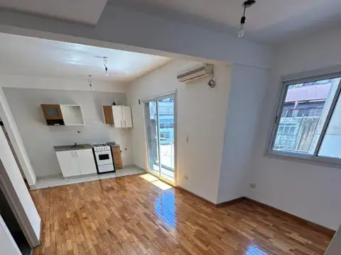 Departamento en Alquiler en Almagro, $ 850.000