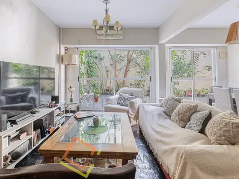 VENTA – Amplio departamento de 3 ambientes con gran patio y parrilla en Núñez - Apto Crédito