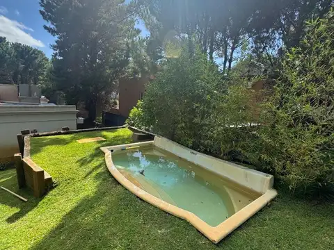 Hermosa casa 4 ambientes Costa Esmeralda, Barrio Deportivo 2