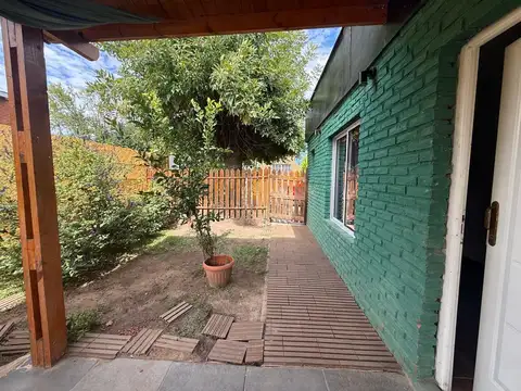 Las Azucenas  al 2800