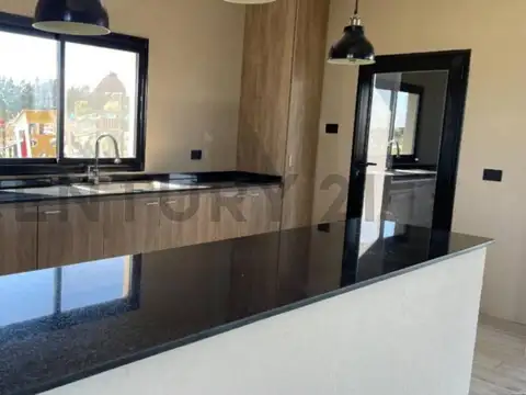 Terreno en Venta en Tristan Suarez, USD 69.000