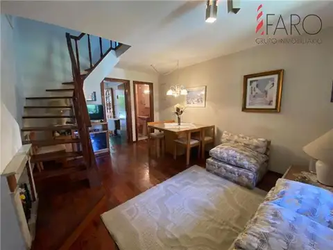 Residencia de estilo Chateu