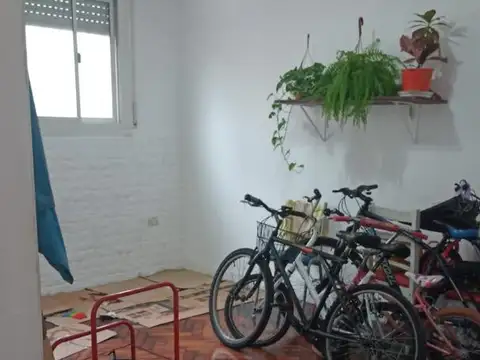 Depto Tipo Casa en Venta 40 años