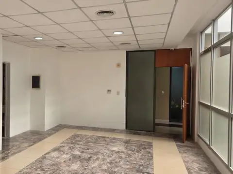 Oficina en Alquiler en Canning, $ 650.000