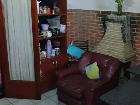 Depto Tipo Casa en Venta de 3 ambientes
