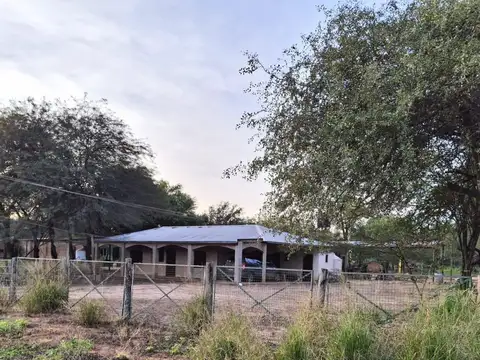 Campo sobre ruta 81 - Chiriguanos-