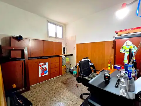 Depto Tipo Casa en Venta 50 años