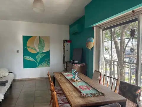 PH 5 AMBIENTES CON JARDIN Y PILETA-CARAPACHAY