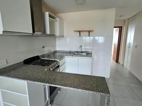 Departamento en Alquiler con 1 cocheras