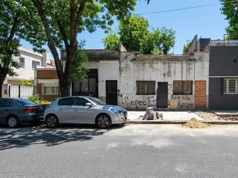 Casa en Lote Propio con Planos Aprobados | 4 Ambientes, Cochera, Patio y Terraza