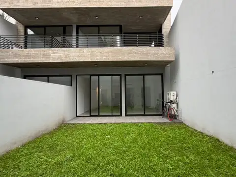 VENTA Excelente 2 Ambientes con Jardín Propio y Dormitorio en Suite a Estrenar en Núñez