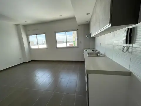 VENTA DEPARTAMENTO 2 AMBIENTES CON PARRILLA Y TERRAZA EN AVELLANEDA, GERLI-ACEPTA PERMUTA