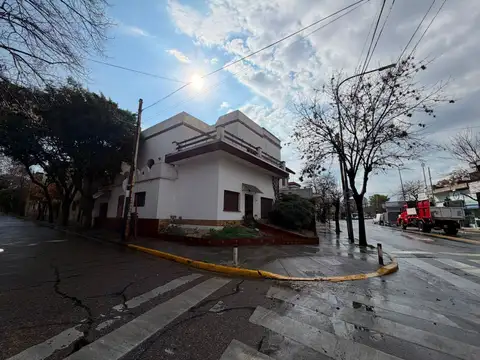 Casa en Alquiler en Flores, CABA