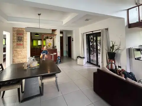 Casa en Venta en Manzanares Chico, USD 170.000