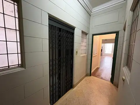 Departamento 6 Ambientes en venta - Recoleta