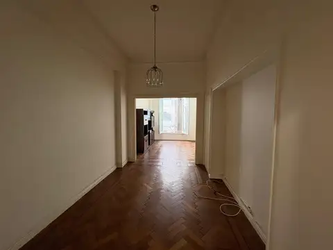 Departamento en Venta de 6 ambientes