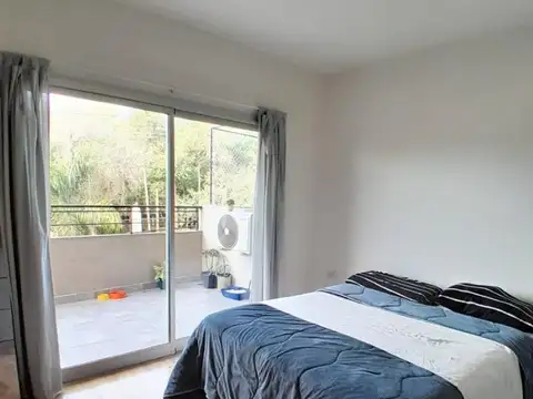 Alquiler - Depto. 2 Ambientes con Balcón - Adrogué