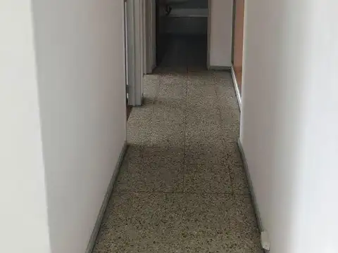 Departamento en Alquiler en Flores, $ 650.000