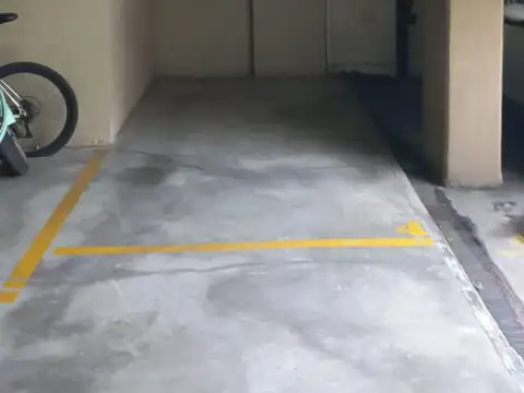 Bahía Blanca 2100, Piso PB