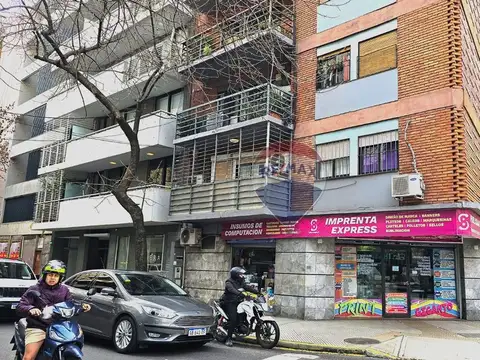 Departamento en Venta en Caballito Sur, USD 129.000
