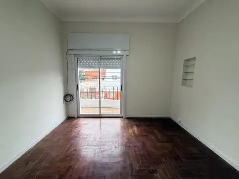 Depto Tipo Casa en Alquiler de 2 dormitorios