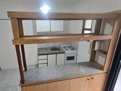 Depto Tipo Casa en Alquiler de 2 ambientes