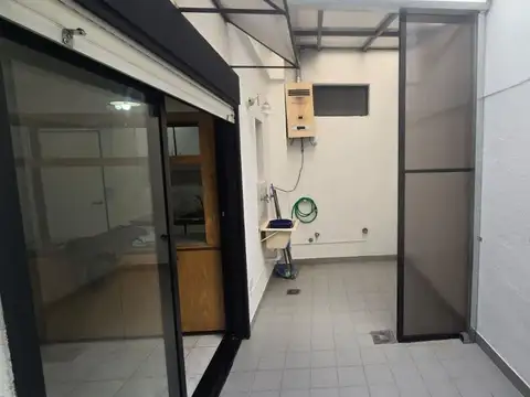 Depto Tipo Casa en Alquiler de 2 ambientes