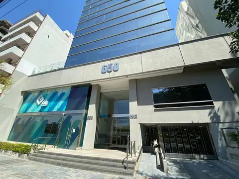 Oficina en Alquiler en Vicente Lopez Vias / Rio, Vicente Lopez