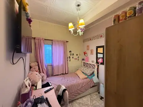 Casa 4 ambientes con 1 baño