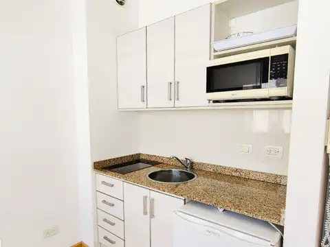 Departamento en Alquiler en Recoleta, $ 800.000