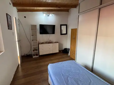 Depto Tipo Casa en Venta 76 años