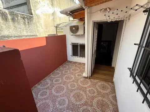 Depto Tipo Casa en Venta en Liniers, USD 84.000