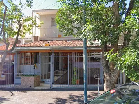 VENDO CASA + DEPARTAMENTO INDEP. EN Bº TRAPICHE GODOY CRUZ, 