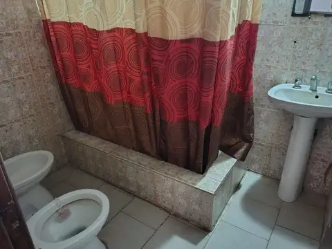 VENTA DUPLEX 3 AMB LOS PINARES CON BUHARDILLA
