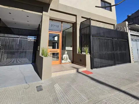 DEPTO 2 AMB A ESTRENAR SOBRE LA AVENIDA